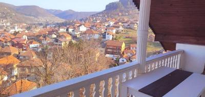 Visoko Room Luaran gambar